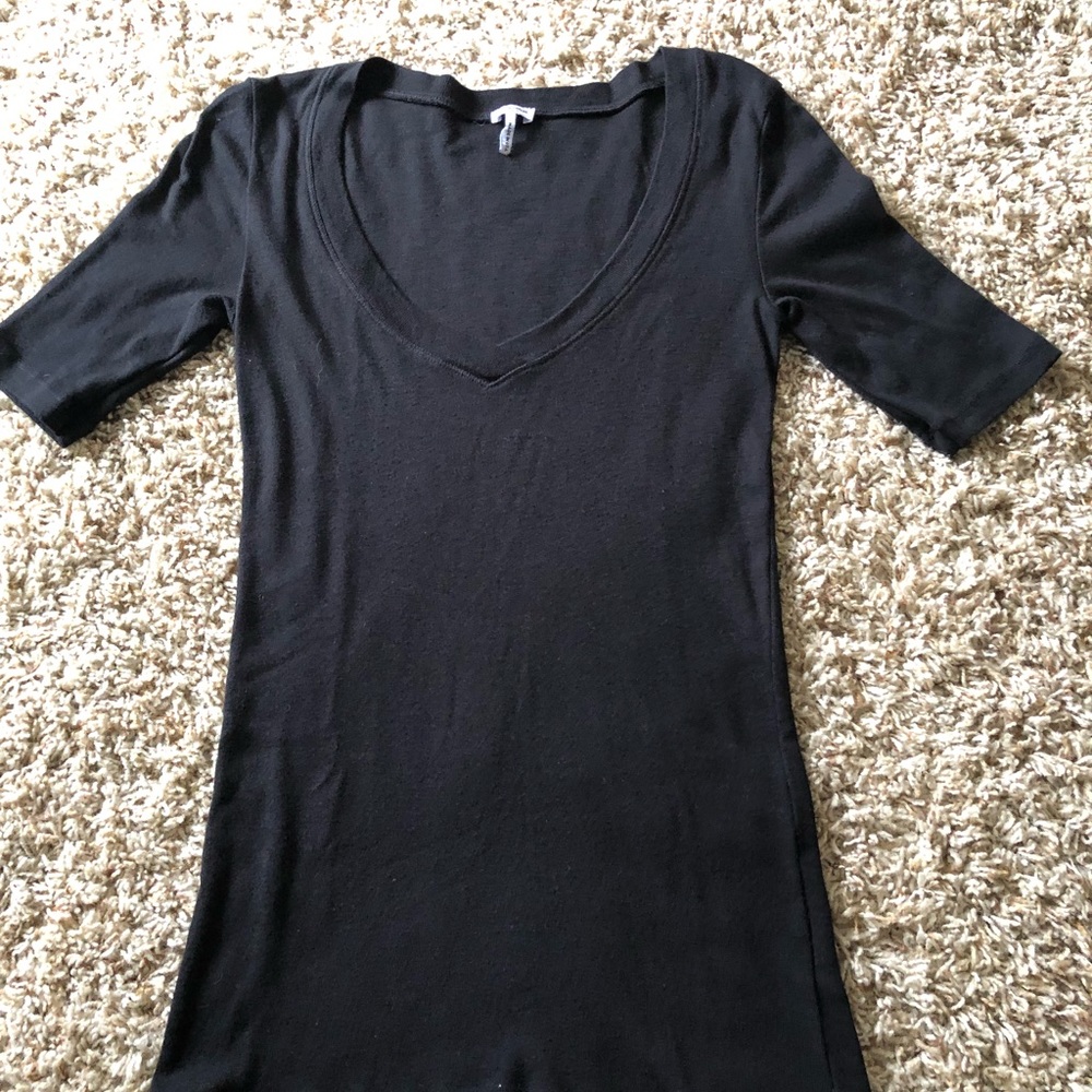 Splendid v neck T-shirt